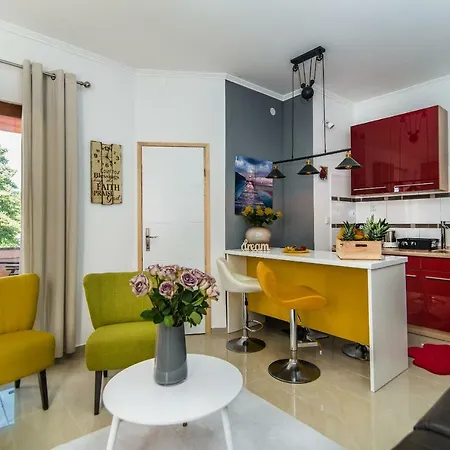 Daire Charming House On The And Deluxe *