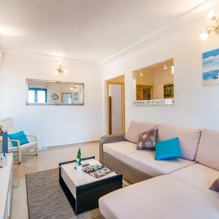 شقة Charming House On The And Deluxe *