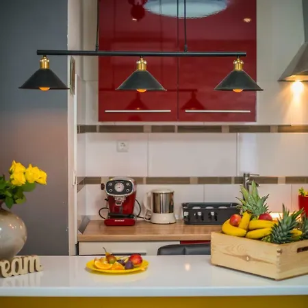 Apartament Charming House On The And Deluxe Pula
